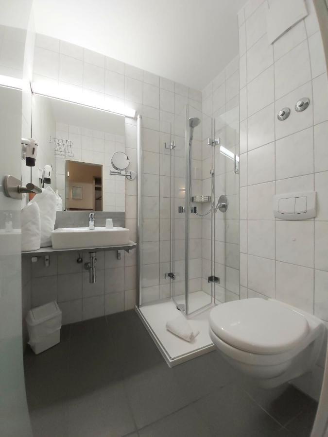 Hotel Montana Limburg 3*